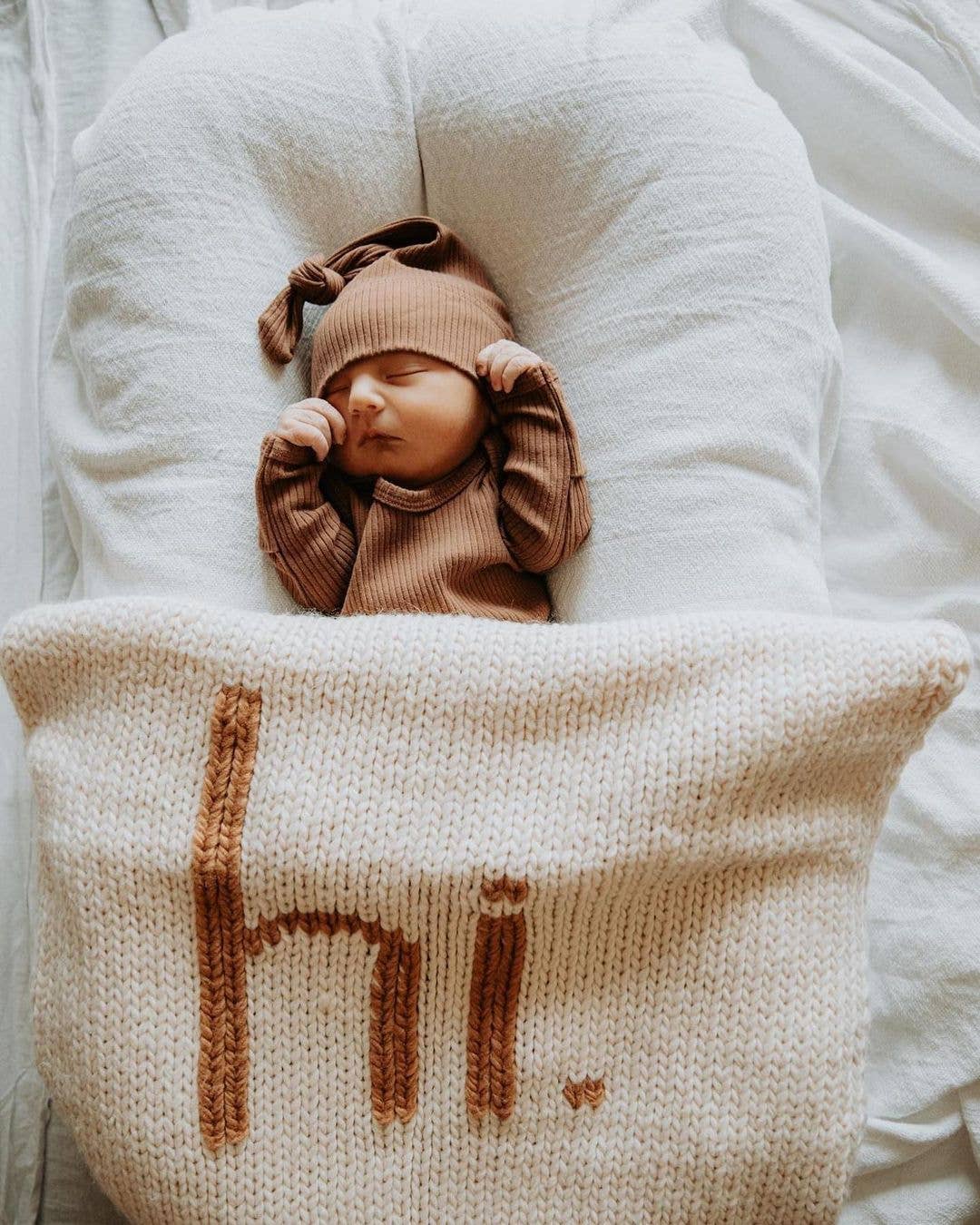 Hi. Hand Knit Baby Blanket Pecan