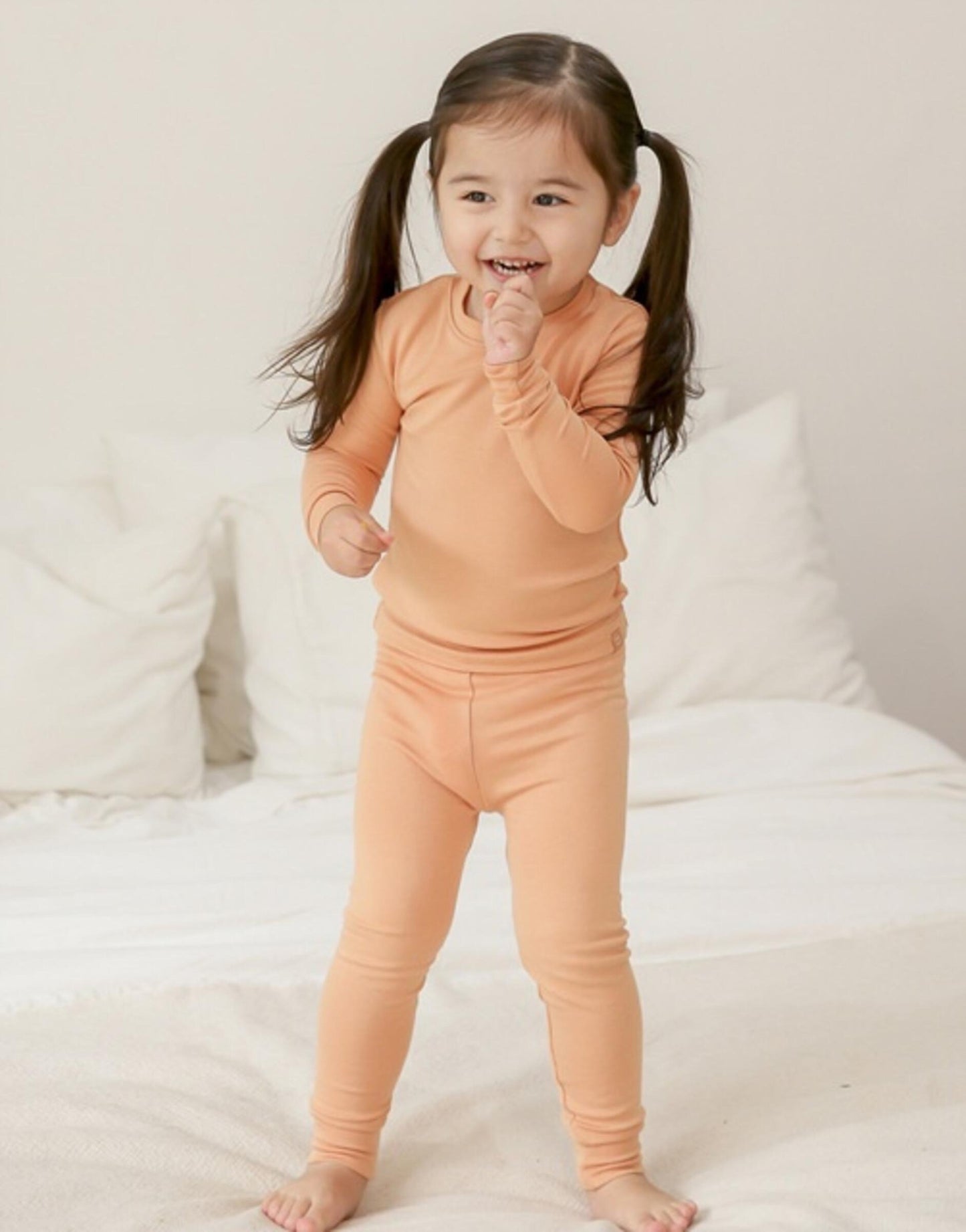 Explanet Milk Orange Loungewear